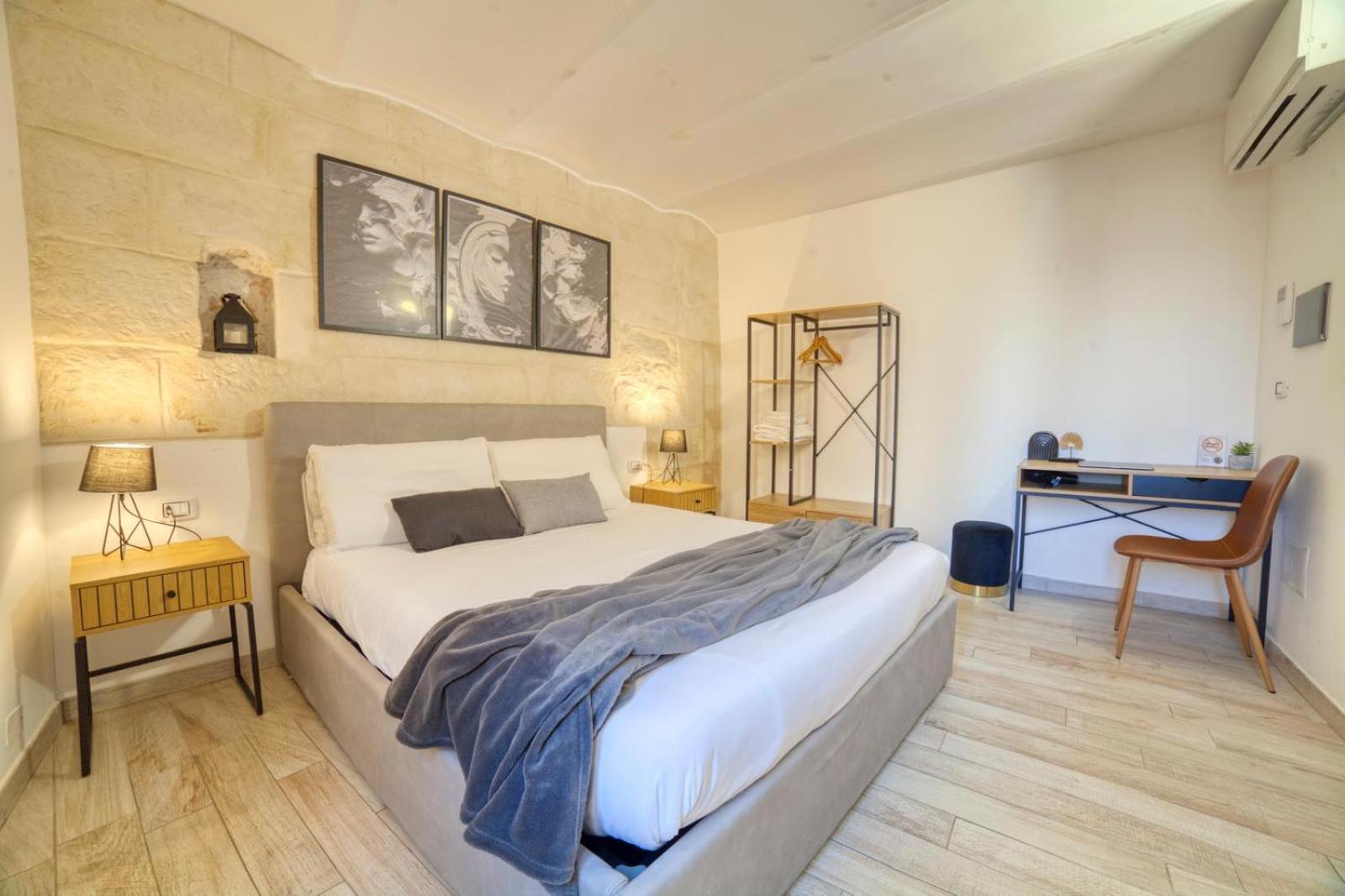 Sassari-Centro Elegante Appartamento Con Wifi E Netflix Ngoại thất bức ảnh