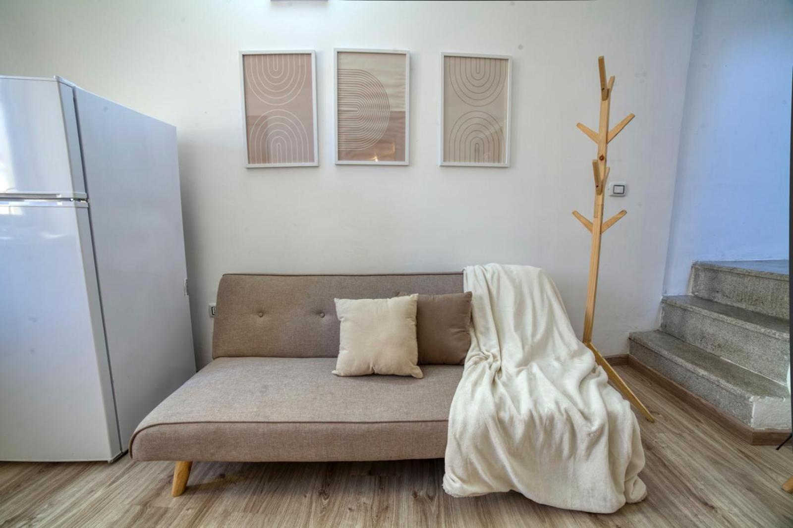 Sassari-Centro Elegante Appartamento Con Wifi E Netflix Ngoại thất bức ảnh