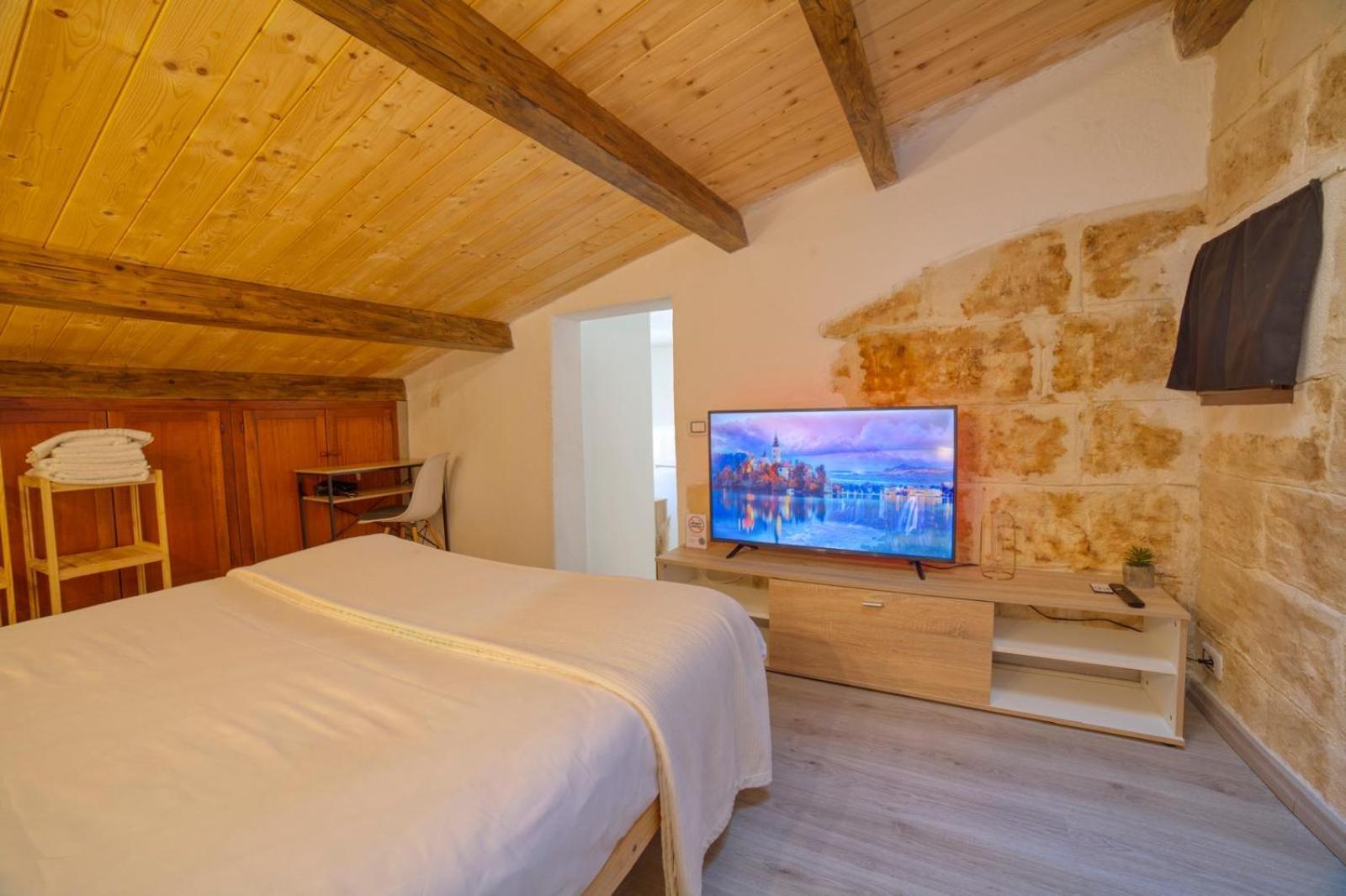 Sassari-Centro Elegante Appartamento Con Wifi E Netflix Ngoại thất bức ảnh